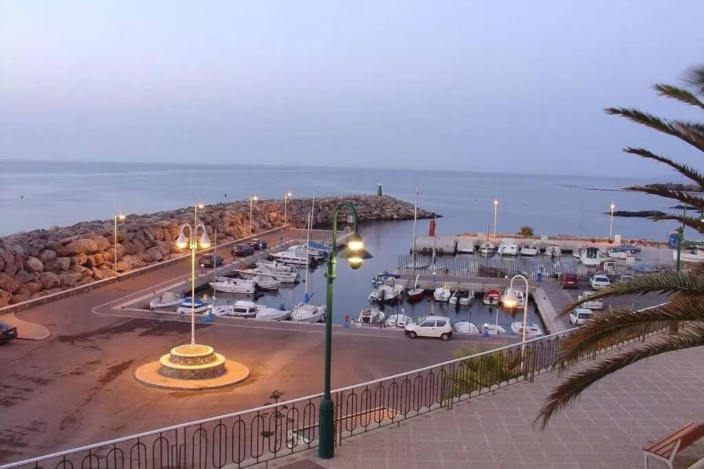 2 Bedroom Apartment, 150 M. From Beach And Centre Of Villaricos Exterior foto